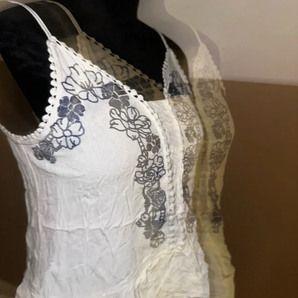 White and Blue Floral Embroidered Women's Top - Picture 8 of 12